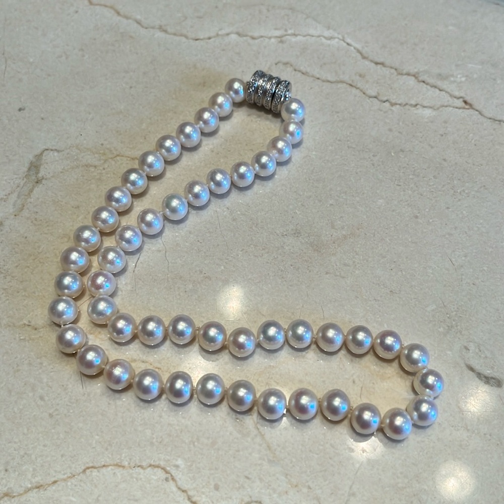 Cultured pearl strand 16”